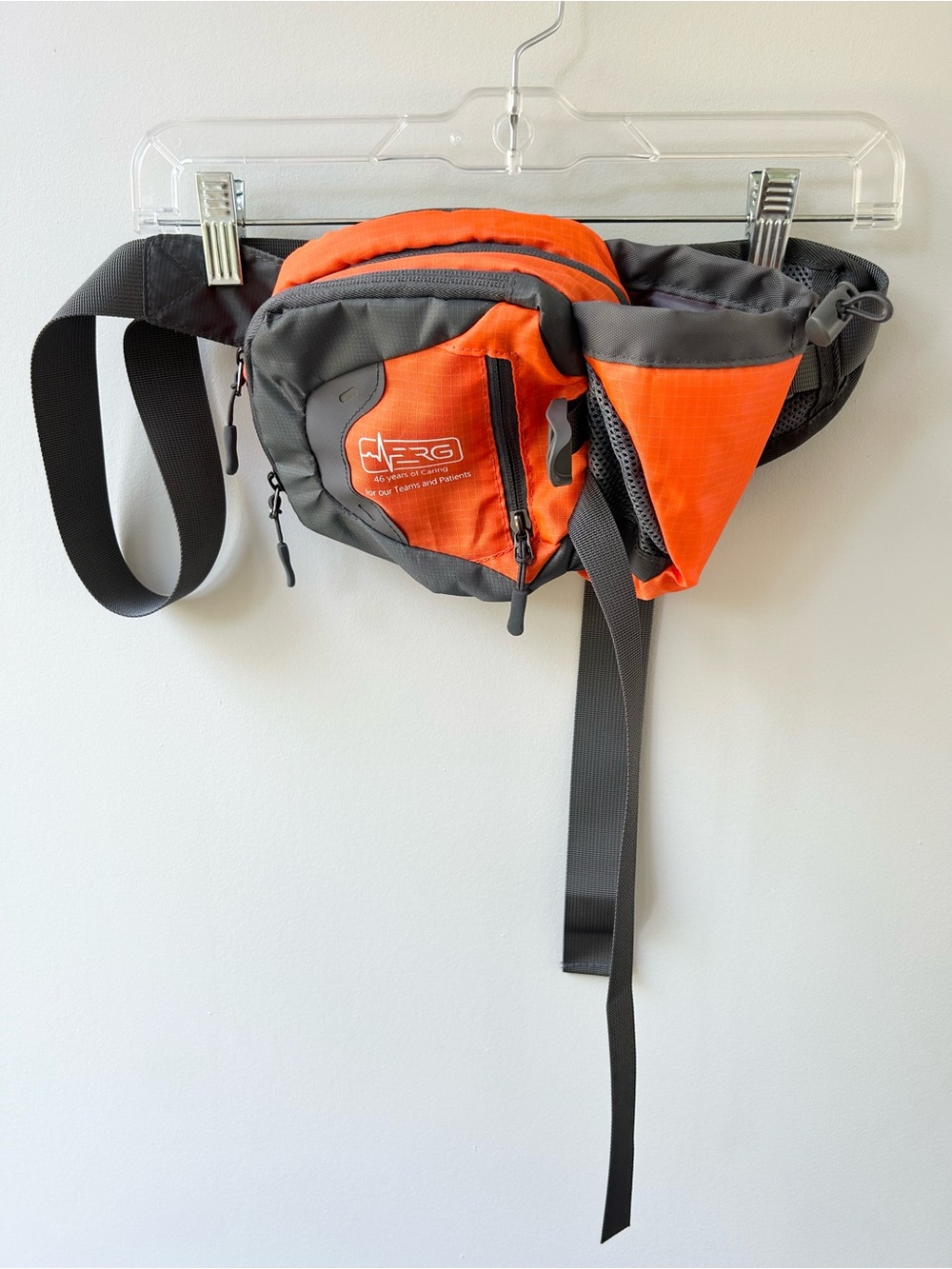 Never used hiking / outdoors fanny pack